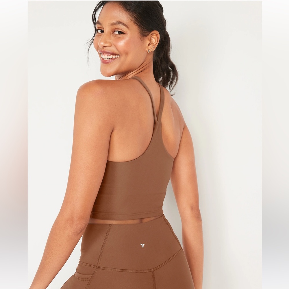 Old navy Active Powersoft leggings and crop top